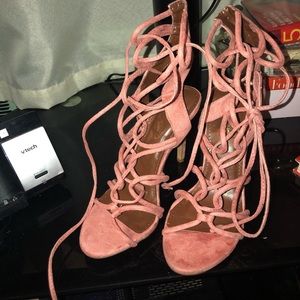 Blush pink heel